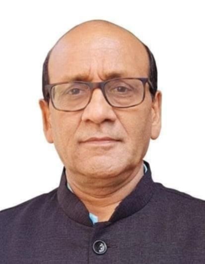 member Prof Dr Suresh Kumar Agarwal